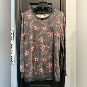 XL floral super soft top